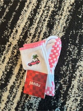 Revel Grip Crew Sock